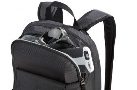 thule_enroute_backpack_18l_black_3